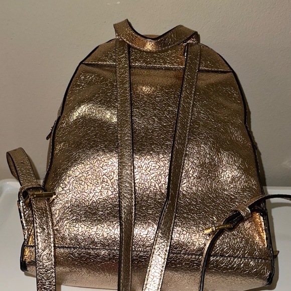Rose Gold Fur Medium Back Pack - Picture 5 of 5